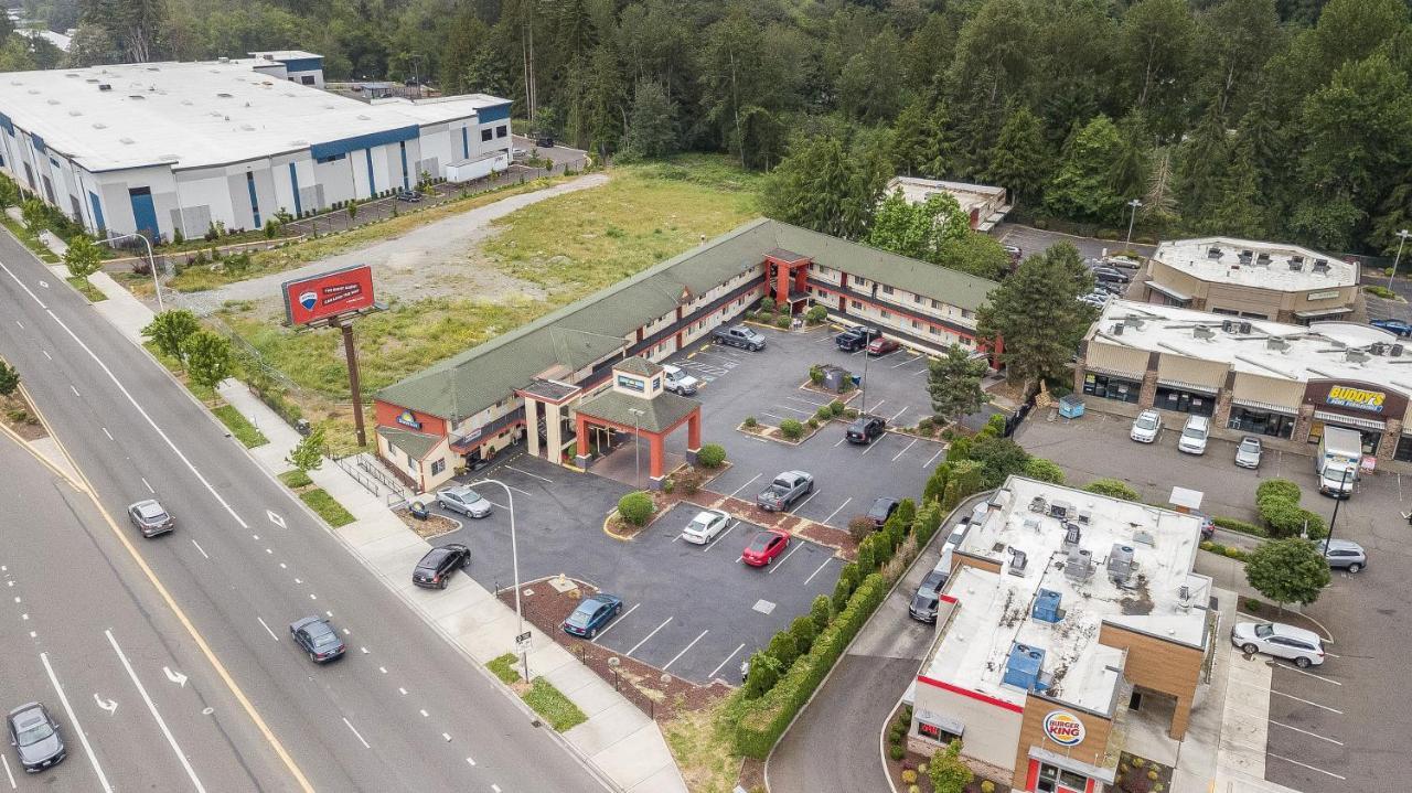 Days Inn By Wyndham Federal Way Exterior photo